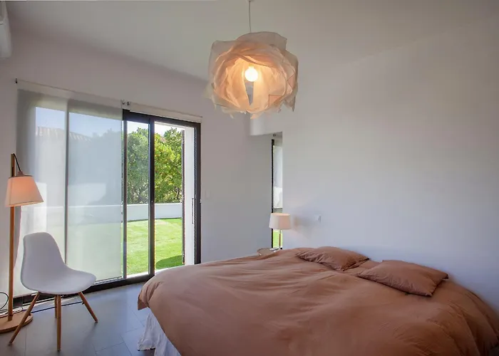 Villa Kim Siscu A 300m De La *