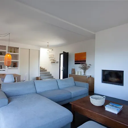 Kim Siscu A 300m De La Willa Sisco